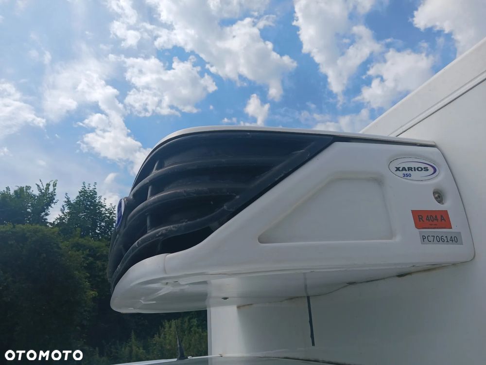 Renault Trafic III 2017r 198 tyś KLIMA Izoterma chłodnia Mroźnia Sklep Food Truck Agregat zasilanie 230V Trafik - 34