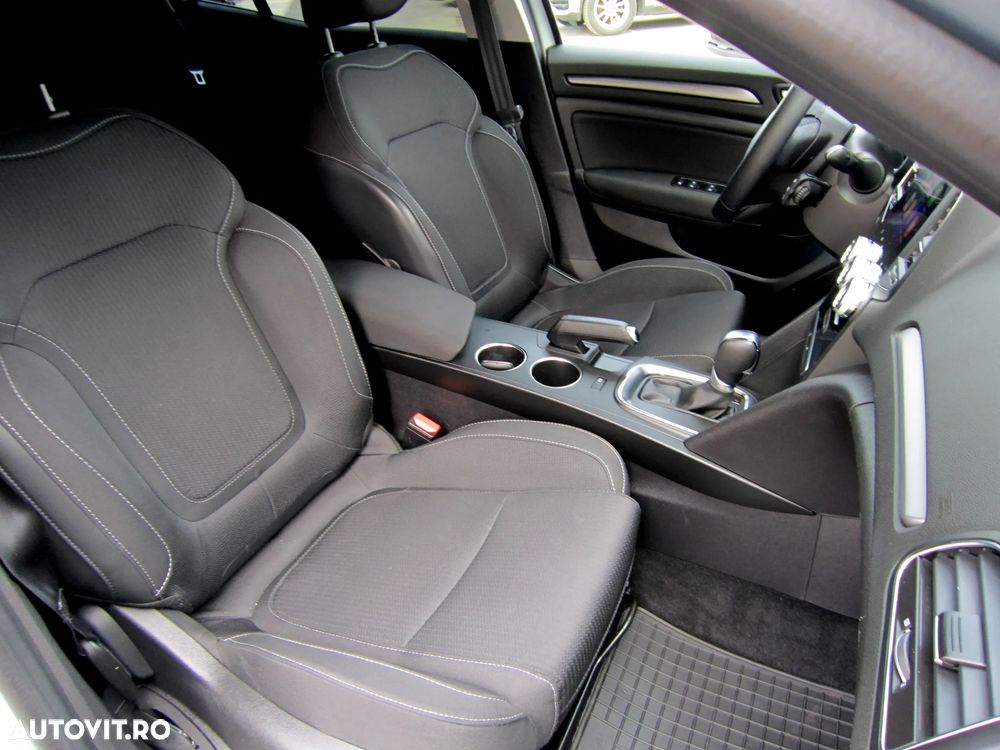 Renault Megane TCE 140 EDC Techno - 20