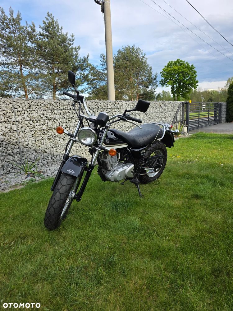 Suzuki RV - 5