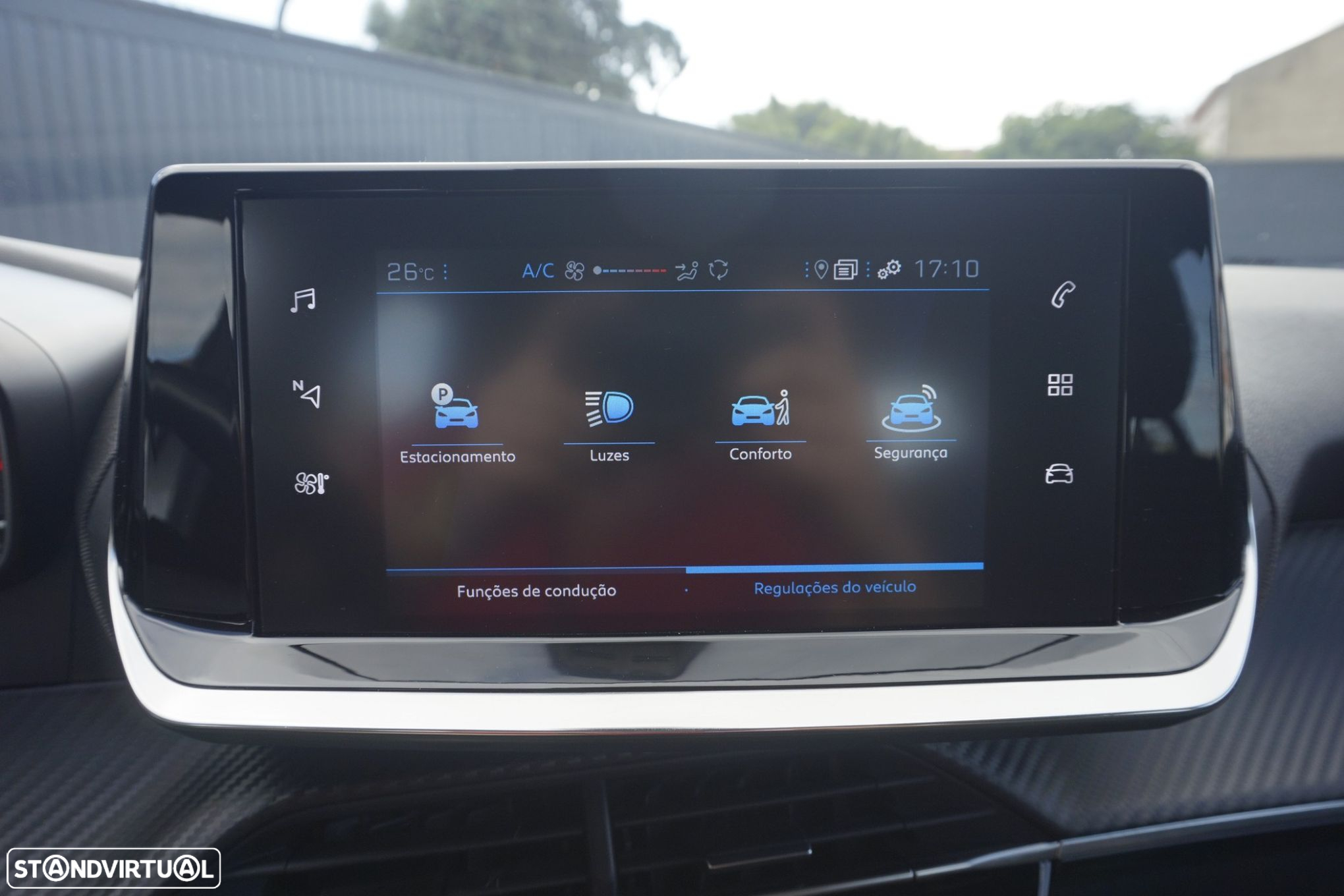 Peugeot 208 1.2 PureTech Active - 19