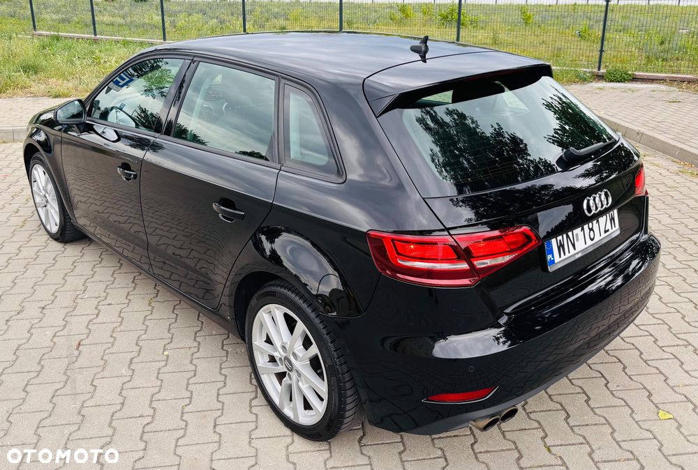 Audi A3 Sportback 1.5 TFSI - 4