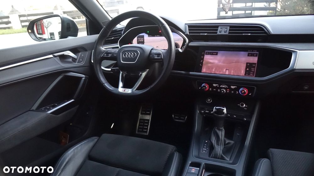 Audi Q3 Sportback - 33