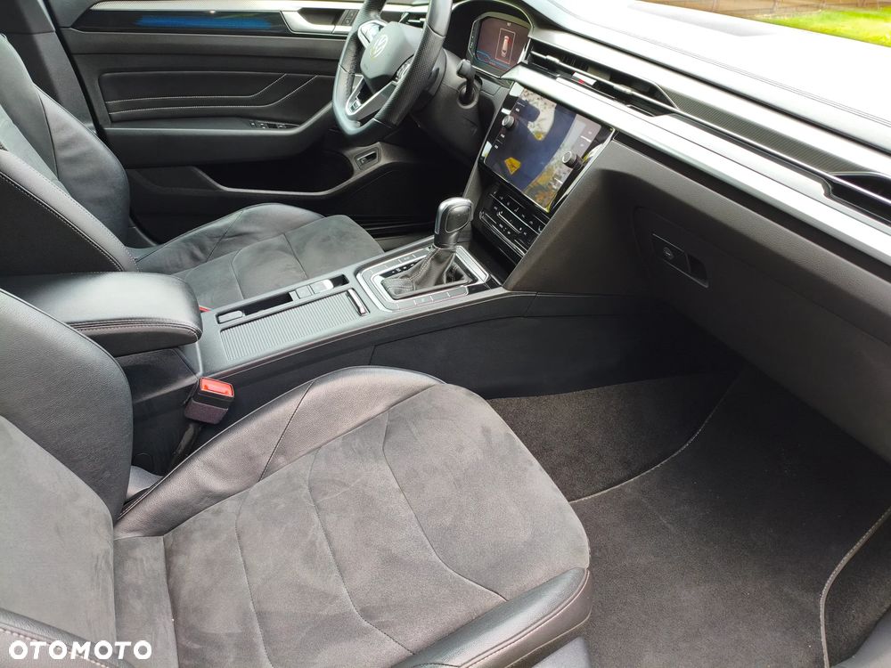 Volkswagen Arteon 2.0 TSI R-Line DSG - 26