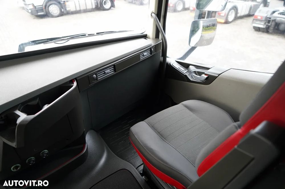 Volvo FH 460 / STANDARD / I-SHIFT / - 29