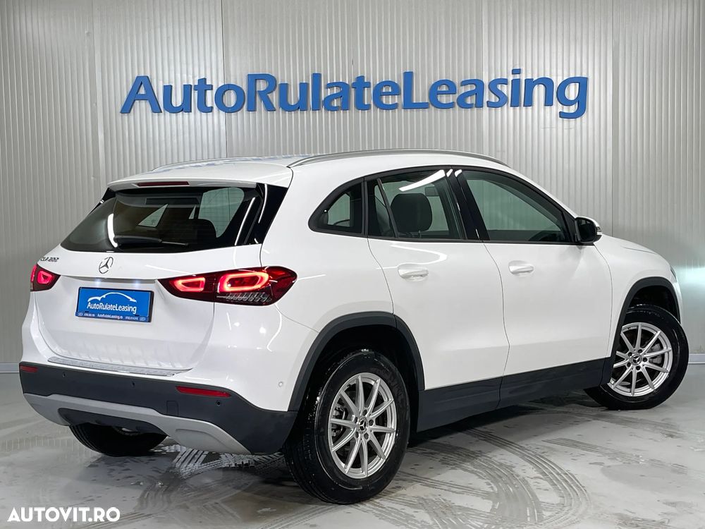 Mercedes-Benz GLA - 5