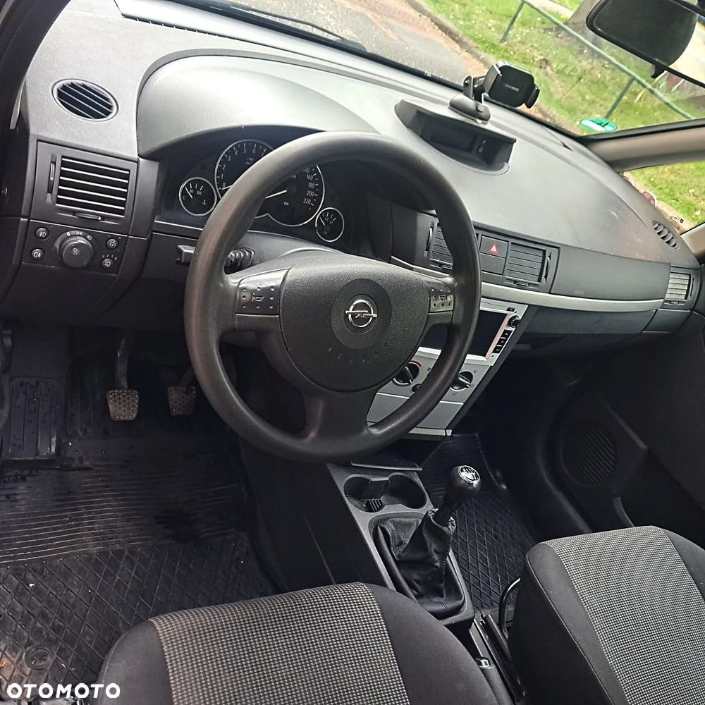 Opel Meriva 1.6 16V Cosmo - 14