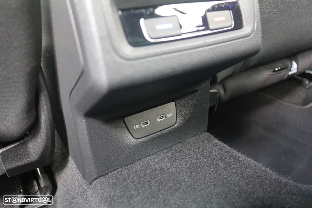 VW Golf 2.0 TSI GTI DSG Performance - 41