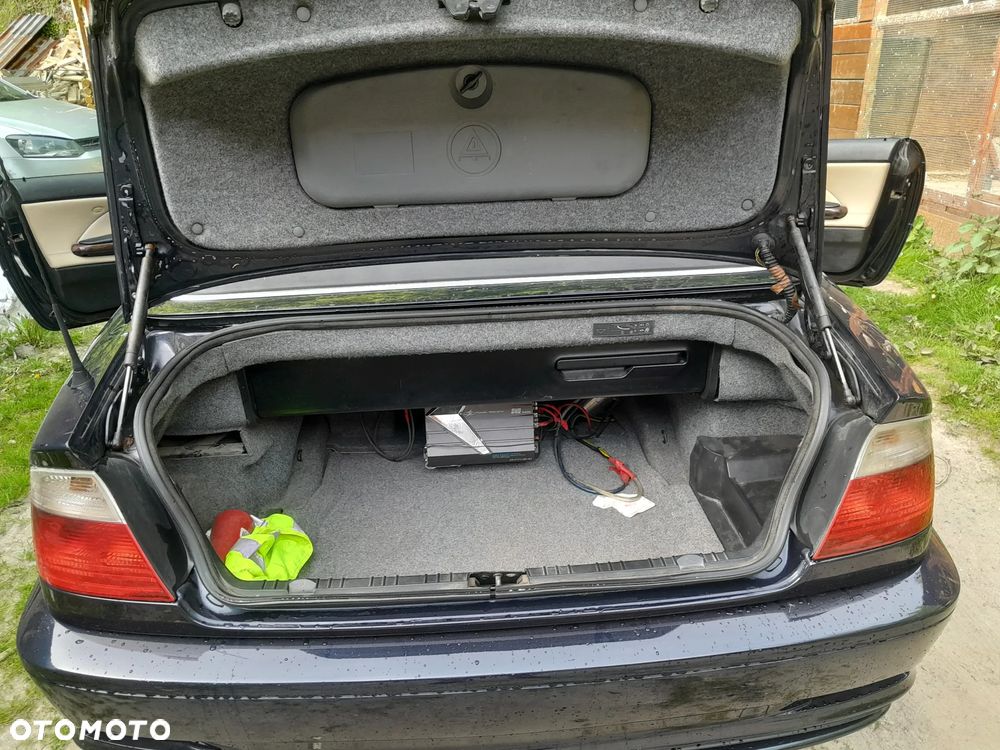 BMW Seria 3 325Ci - 10