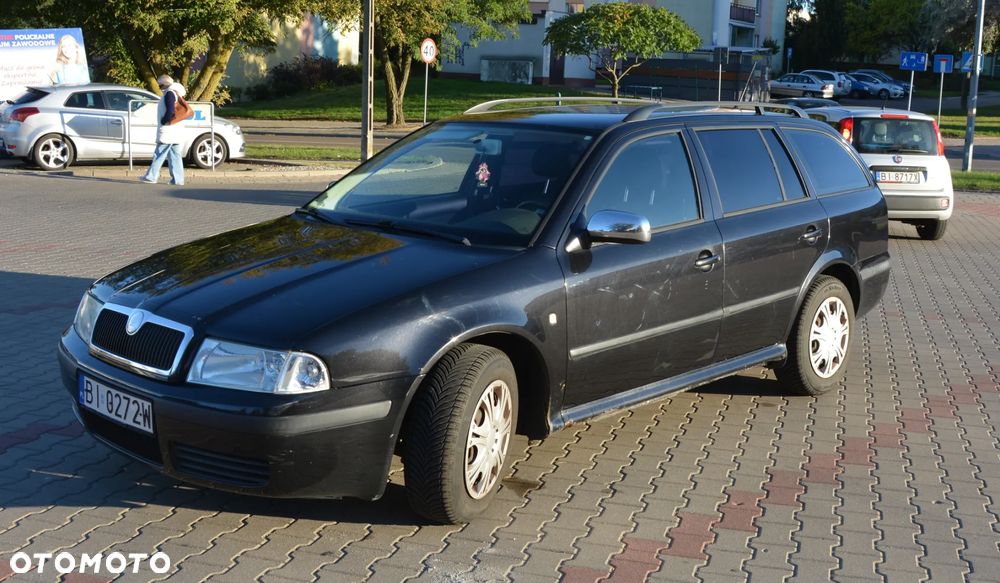 Skoda Octavia 1.6 Combi - 1