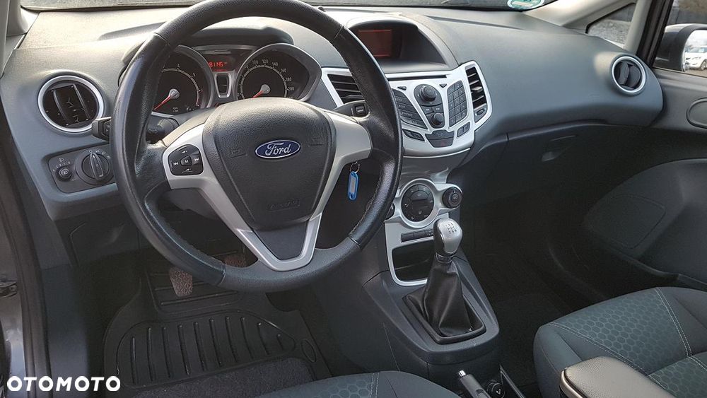 Ford Fiesta 1.25 Titanium - 14
