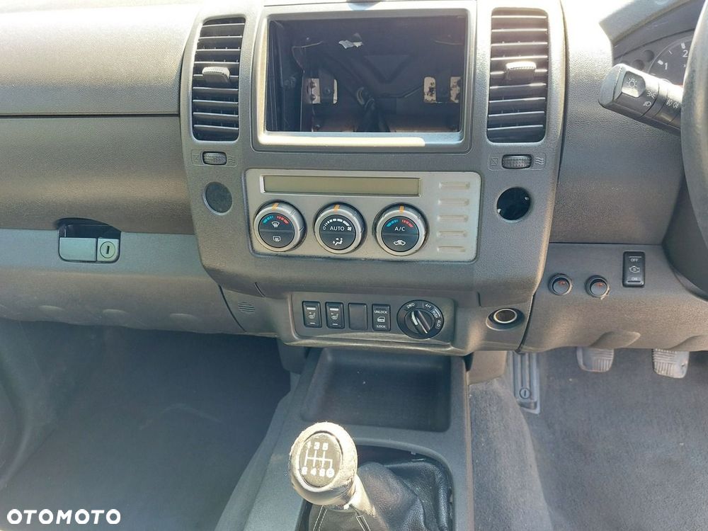 Nissan Navara - 17