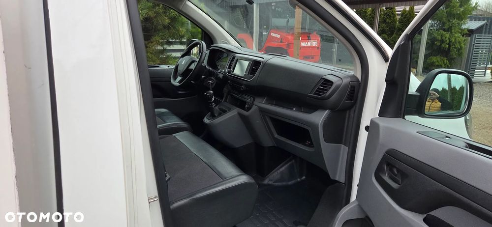 Peugeot Expert - 8
