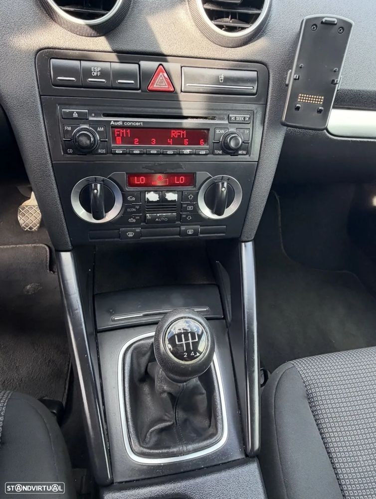 Audi A3 1.9 TDI Ambition - 11