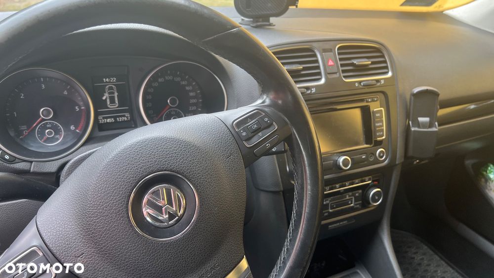 Volkswagen Golf VI 2.0 TDI Comfortline - 14