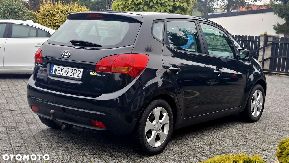 Kia Venga - 3