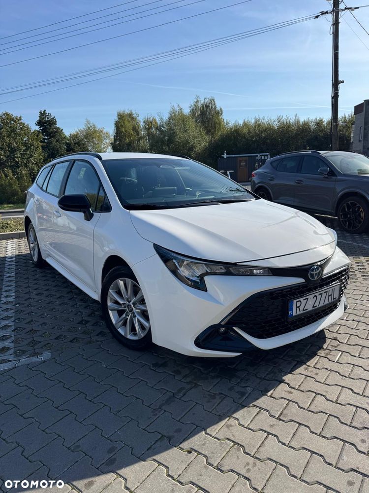 Toyota Corolla - 3
