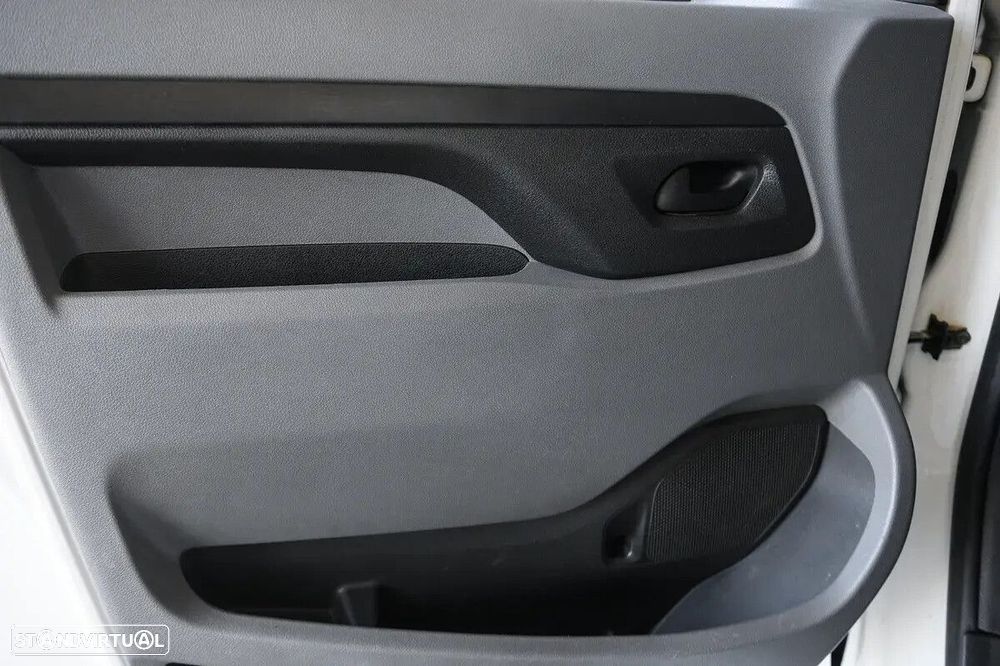 Citroën Jumpy Outro - 32