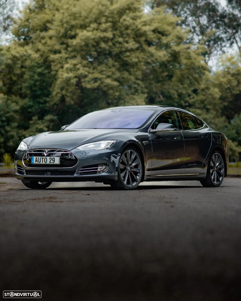 Tesla Model S 85D AWD Performance - 1