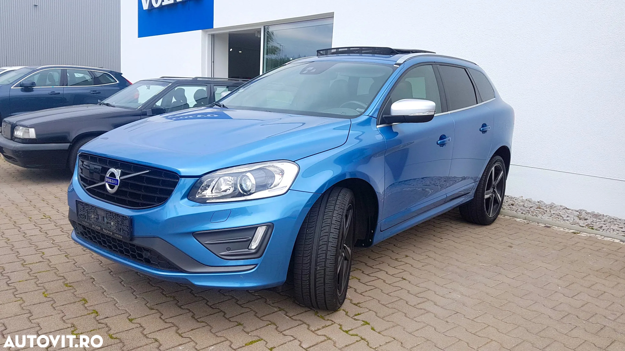 Volvo XC 60 D5 AWD Geartronic Kinetic - 2