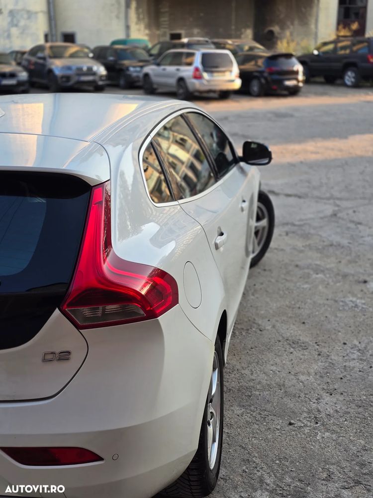 Volvo V40 - 11