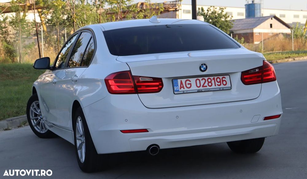 BMW Seria 3 316i Modern Line - 8