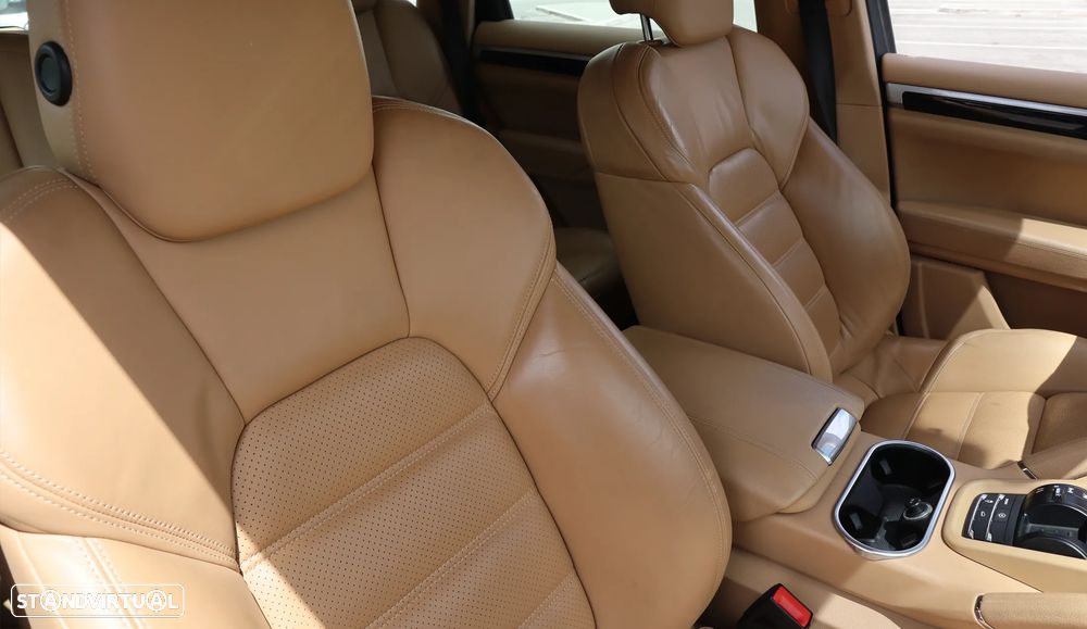 Porsche Cayenne S Tiptronic S - 33