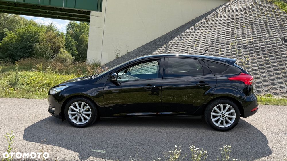 Ford Focus 1.0 EcoBoost Black Edition ASS - 5