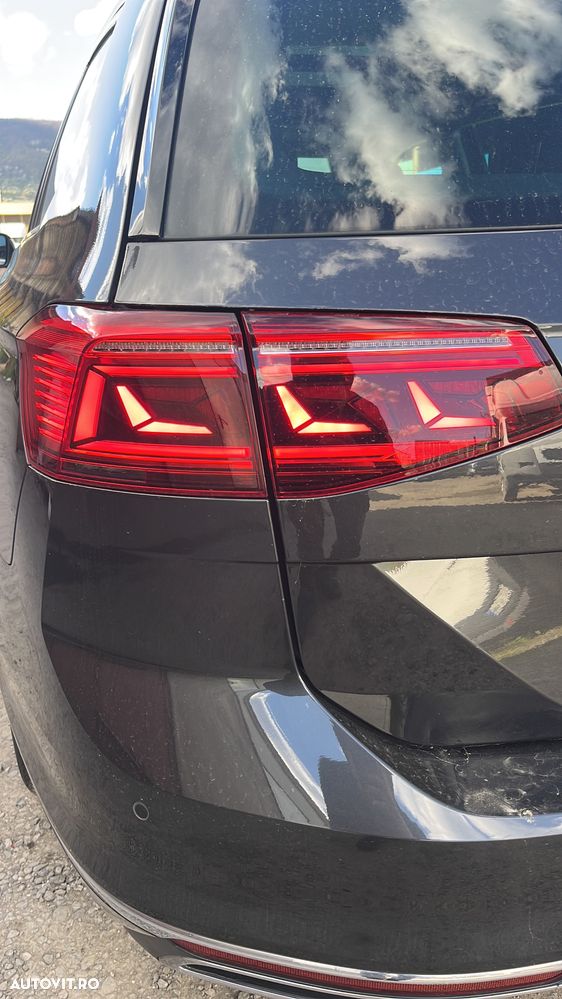 Volkswagen Passat 2.0 TDI SCR DSG Elegance - 17