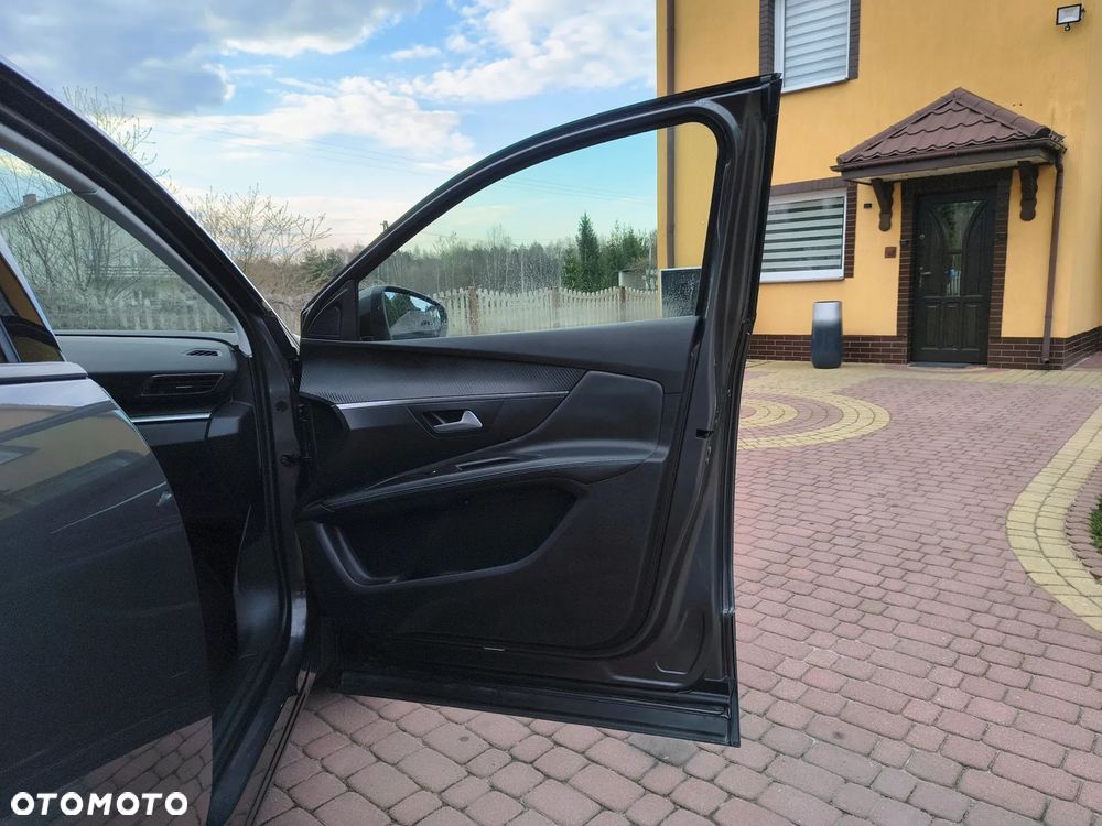 Peugeot 3008 BlueHDi 130 Stop & Start Allure - 19