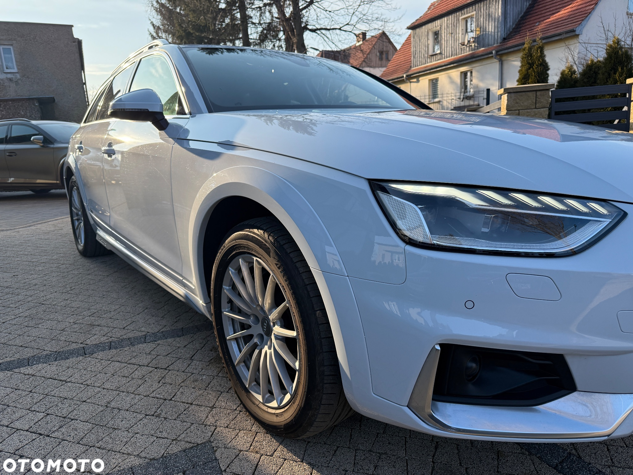 Audi A4 Allroad quattro 45 TFSI S tronic - 10