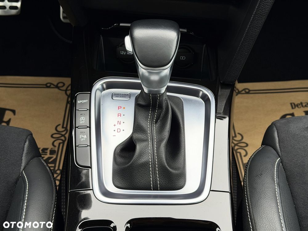 Kia ProCeed 1.5 T-GDI DCT7 OPF GT LINE - 21