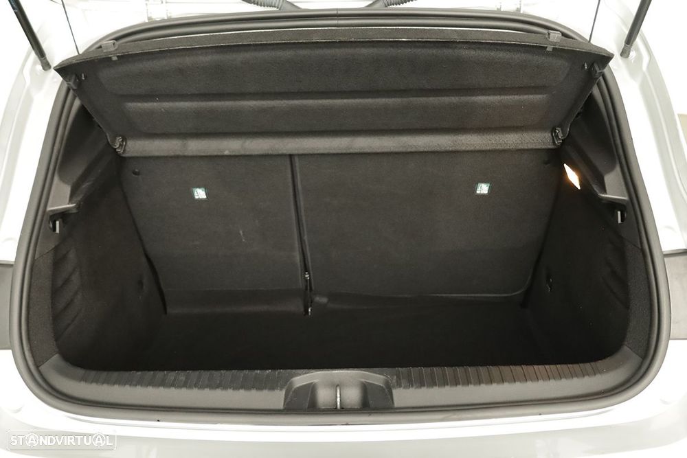 Renault Clio 1.0 TCe Evolution Bi-Fuel - 23