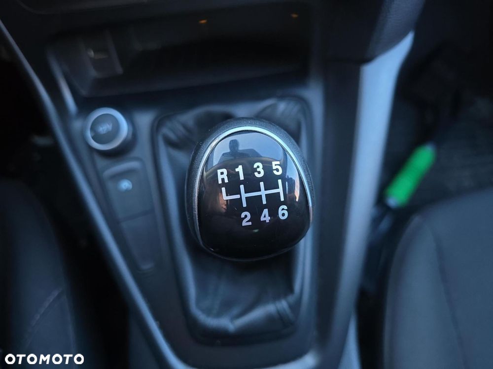 Ford Focus SW 1.5 TDCi Trend - 16