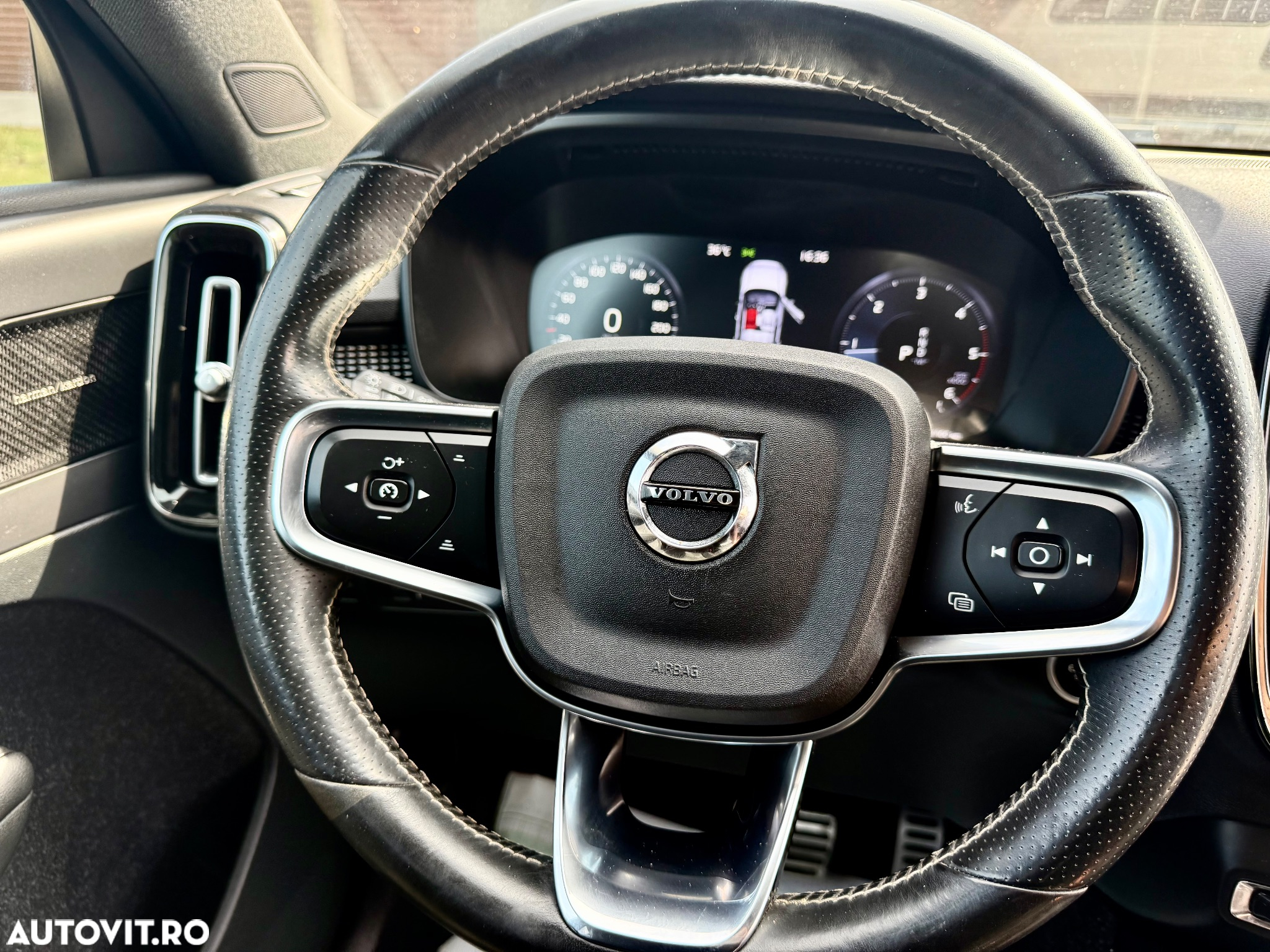 Volvo XC 40 D3 R-Design - 14