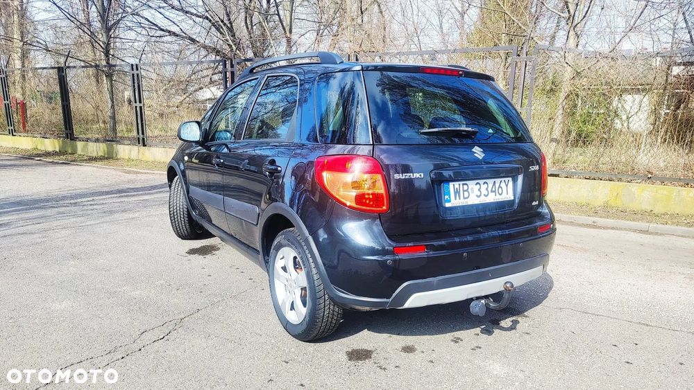 Suzuki SX4 - 10