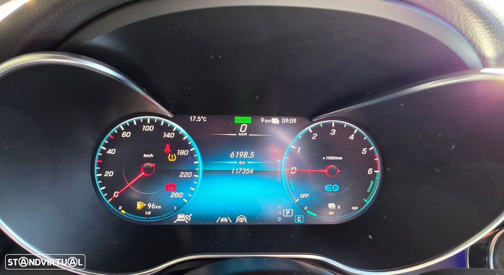 Mercedes-Benz GLC 300 - 26
