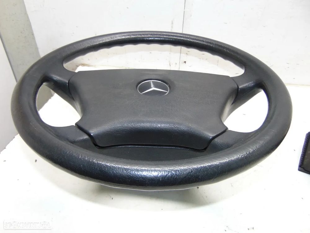 Mercedes W124 conta kilómetros/Volante - 10