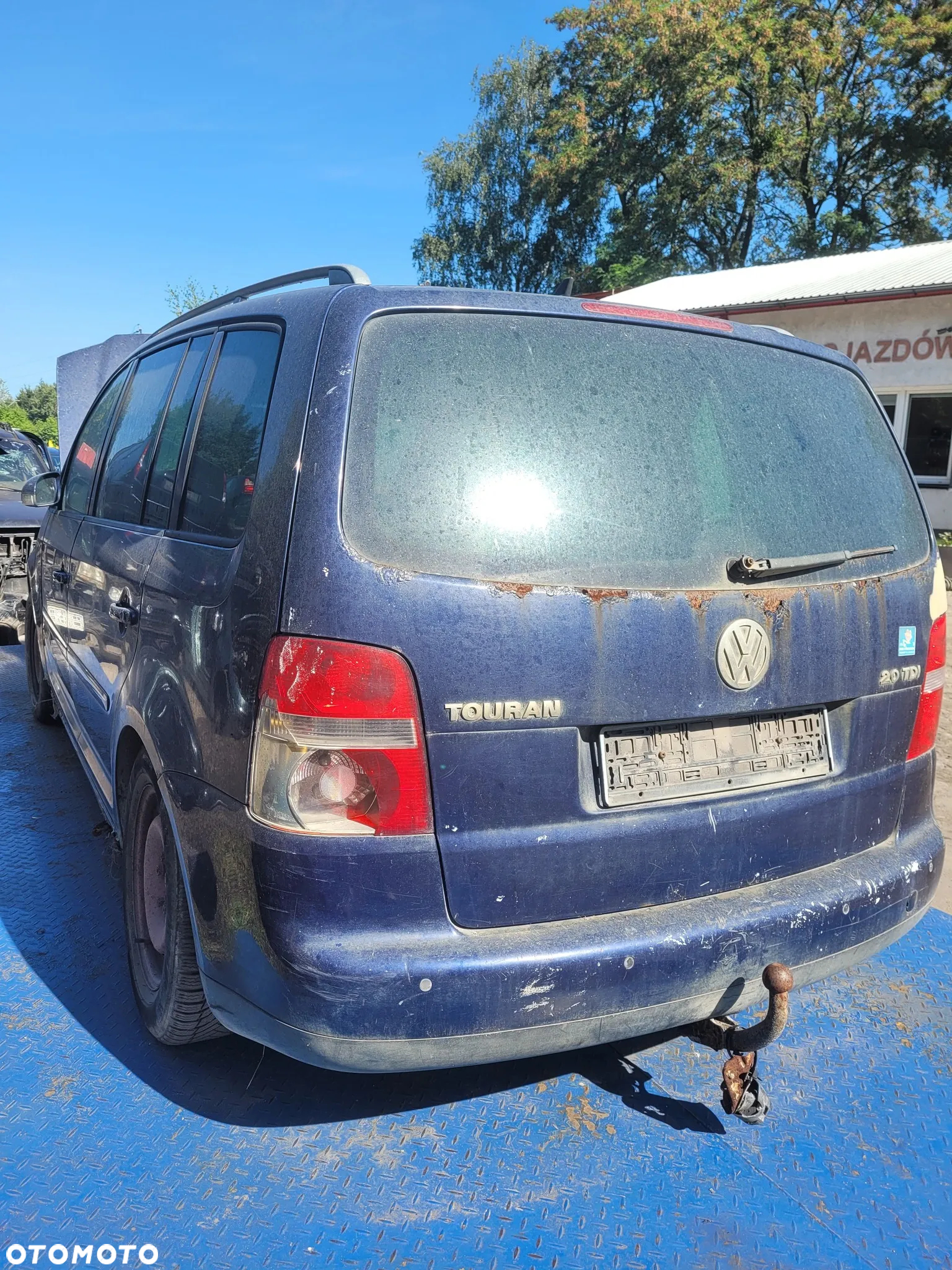 Części- Volkswagen Touran  Pojemność: 1968 Moc: 103 kW  Diesel  2004r. - 2