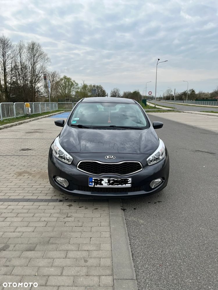 Kia Ceed 1.4 L - 1