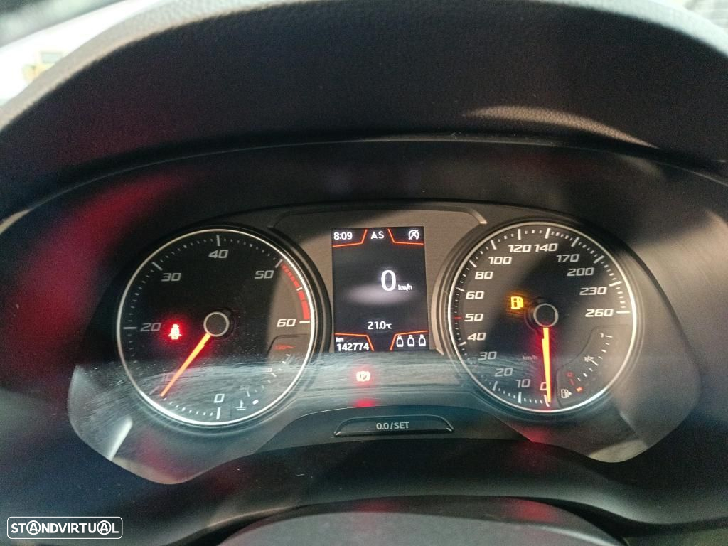 SEAT Leon 1.6 TDI Style S/S - 8
