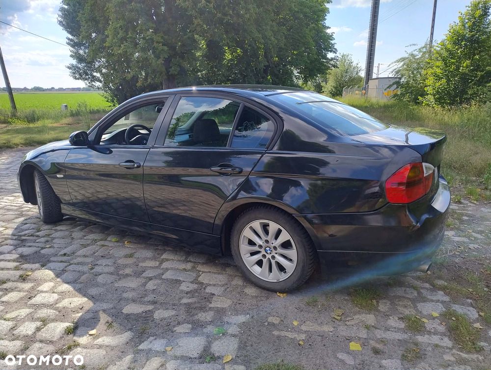BMW Seria 3 - 18