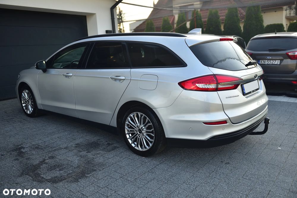 Ford Mondeo 2.0 EcoBlue Executive - 4