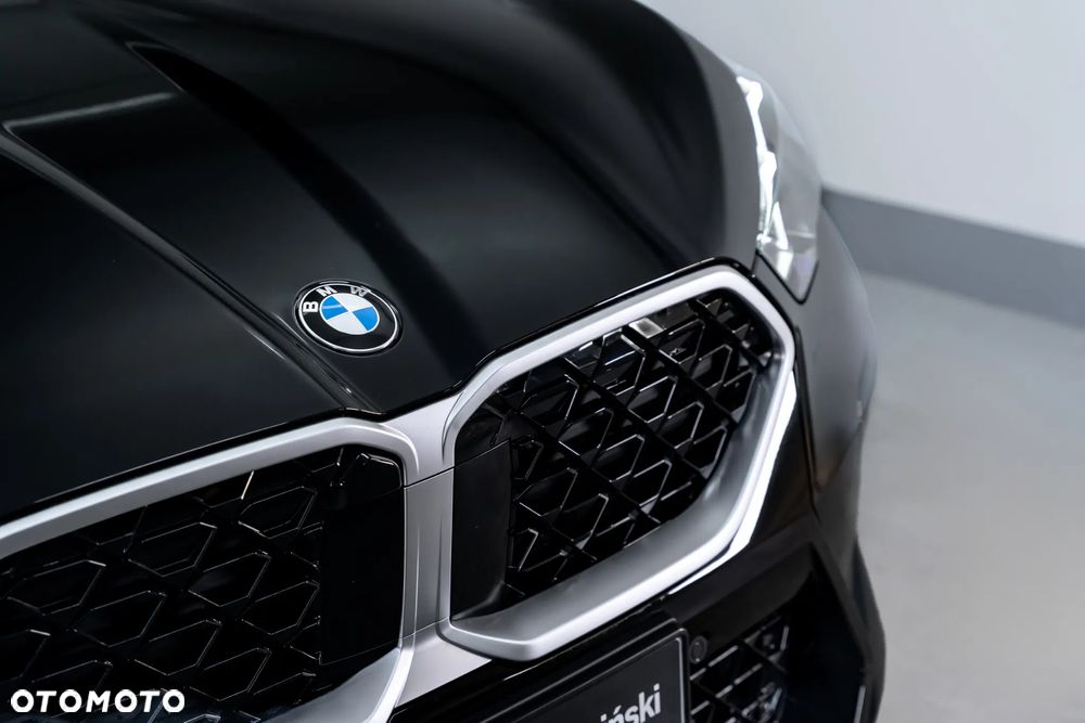 BMW X2 - 10