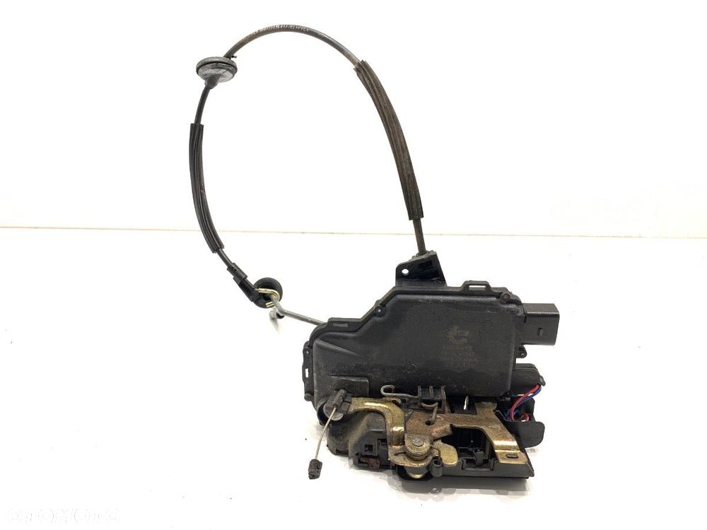 ZAMEK DRZWI PRAWY PRZÓD  VW PASSAT B5.5 (3B3) 2000 - 2005 1.8 T 20V 110 kW [150 KM] benzyna 2000 - - 1