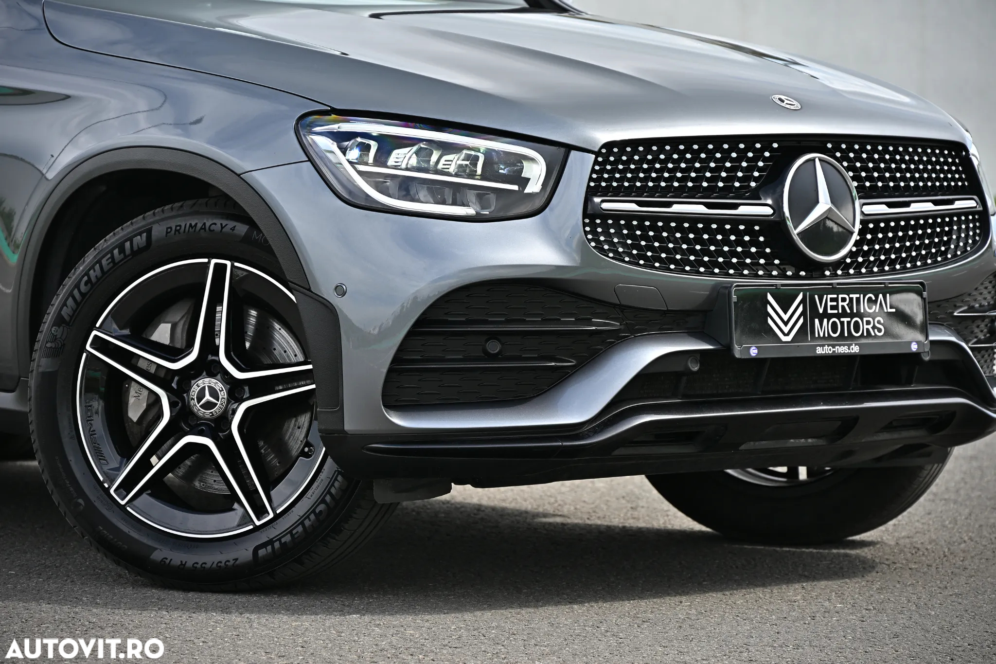 Mercedes-Benz GLC 300 d 4MATIC - 24