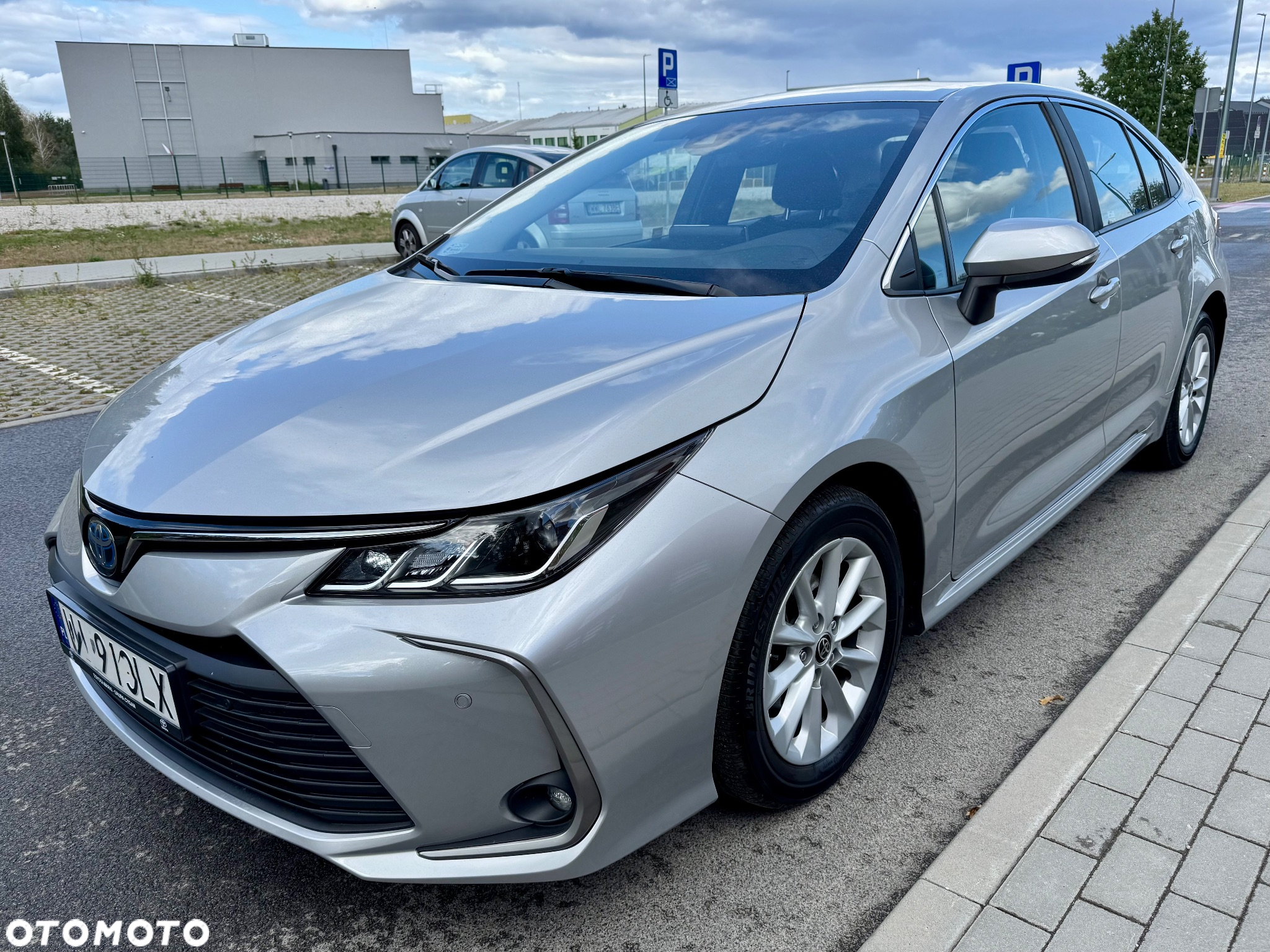 Toyota Corolla - 4