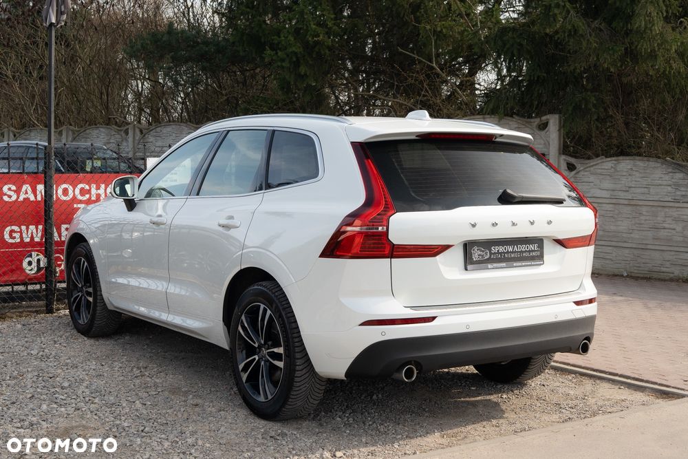 Volvo XC 60 D4 AWD Geartronic Momentum - 33