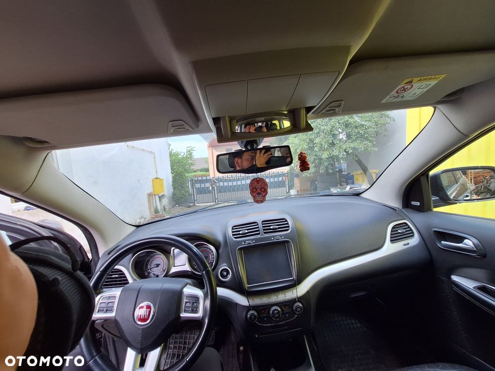 Fiat Freemont 2.0 Multijet 16V DPF Automatik Allrad Lounge - 12