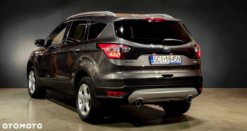 Ford Kuga - 26