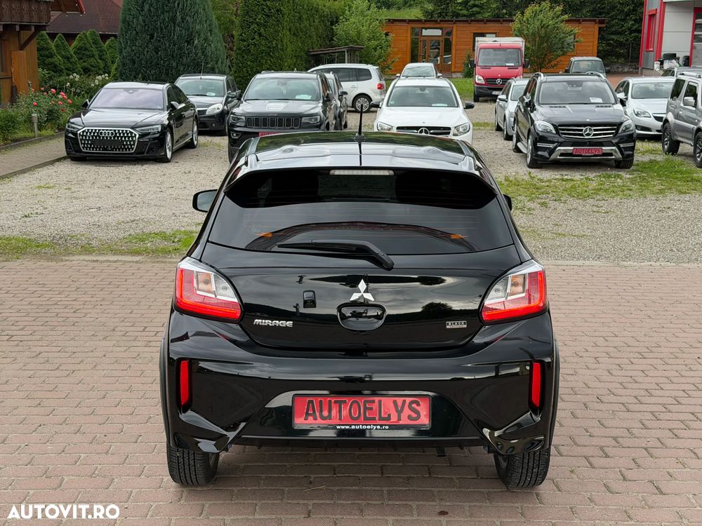 Mitsubishi Mirage - 10